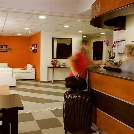 Hotel Agen Castelculier