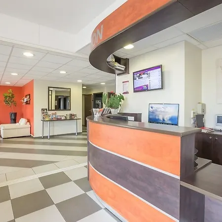 Agen Hotel Castelculier
